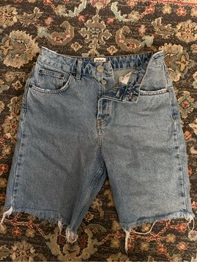 BDG Urban Outfitters High Rise Denim Shorts – Size W27